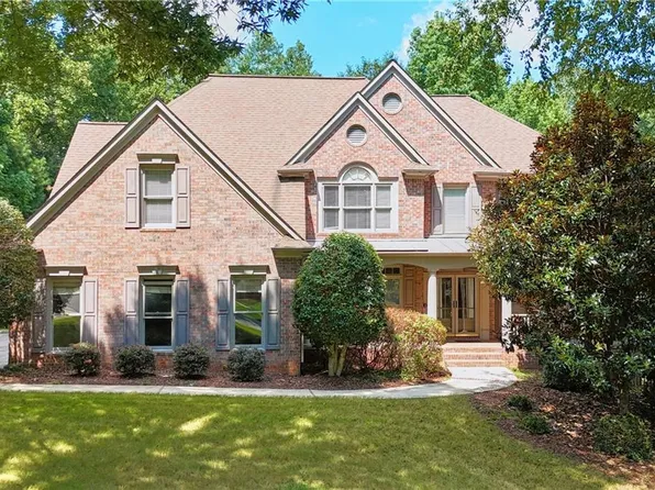 195 Woodcliff Ct, Suwanee, GA 30024