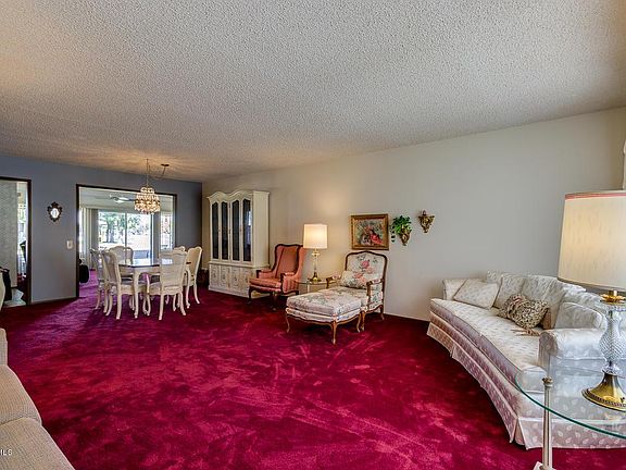 3rd image of 9862 W Country Club Ct