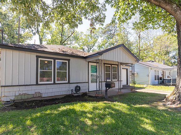 3rd image of 4425 Harding Dr