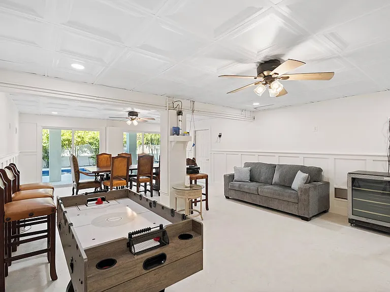 350 Firehouse Ct — Photo 32