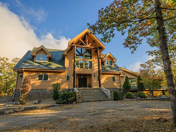 5th image of 668 Kingdom Ln