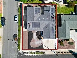 1758 N Madera Ave — Photo 5