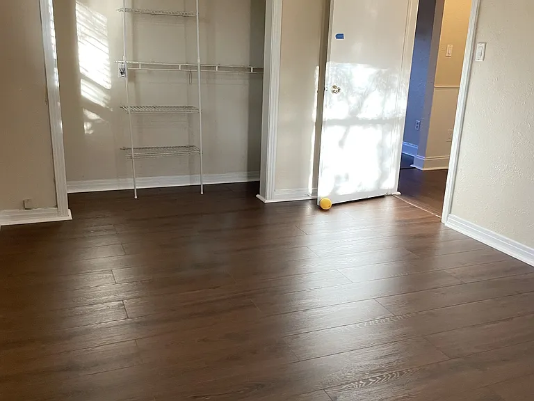 2175 Goldenrod St — Photo 9