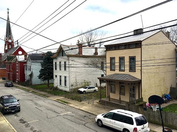 2nd image of 660 Steiner Ave
