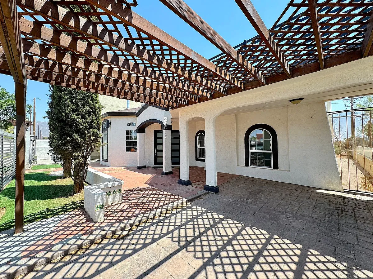 Building Photo - 1714 Banker Rd