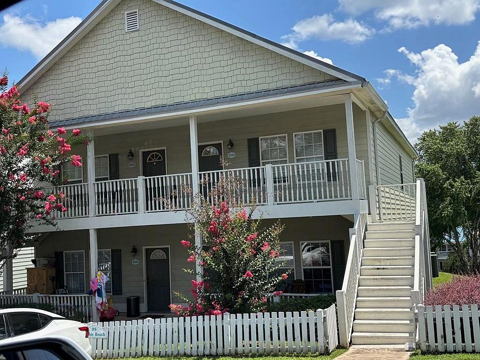 1st image of 8082 Veterans Pkwy