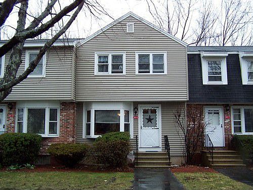 1st image of 10 Foxtail Ln APT 6