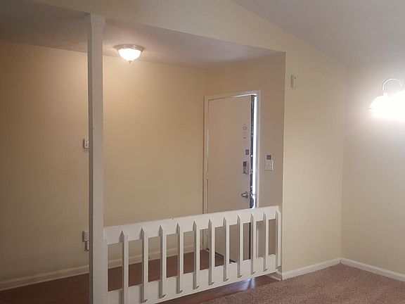 4th image of 5442 Brisbane Ct