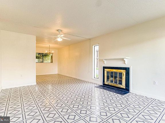 2nd image of 8636 Village Way