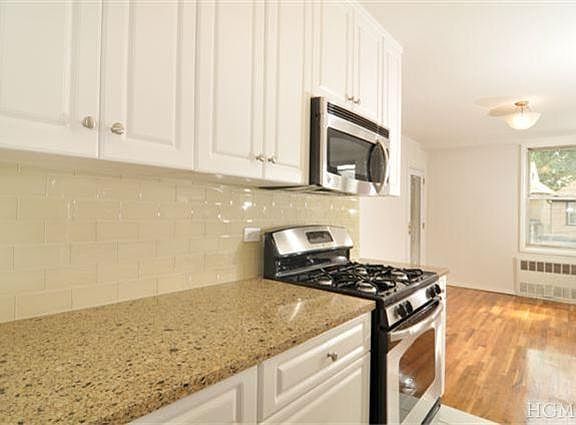 3rd image of 3311 Giles Pl APT 2K