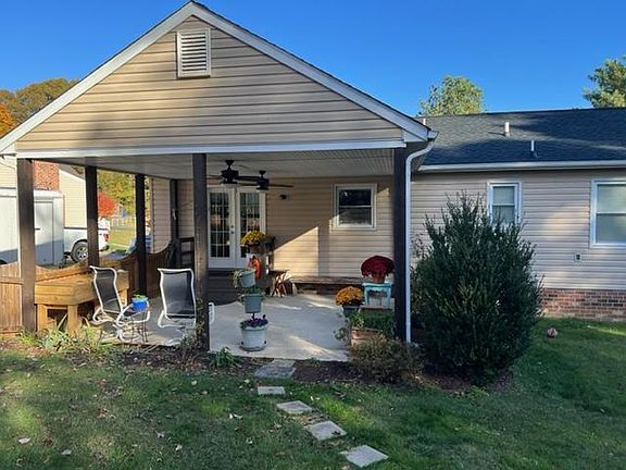 2nd image of 6307 Banshire Dr