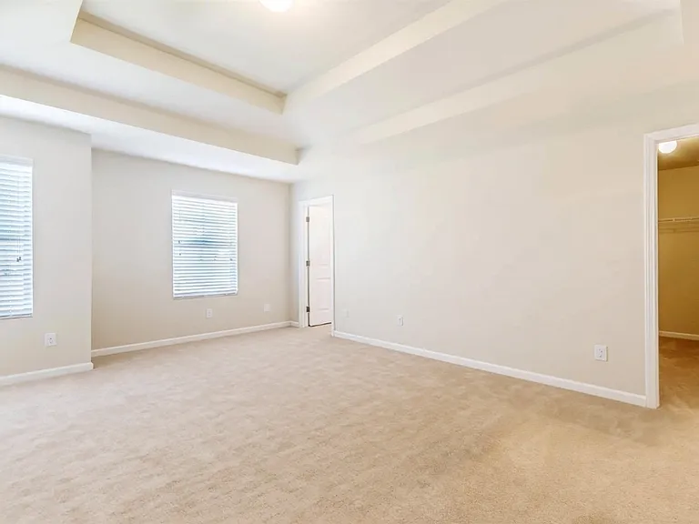 1735 Labonte Pkwy — Photo 8