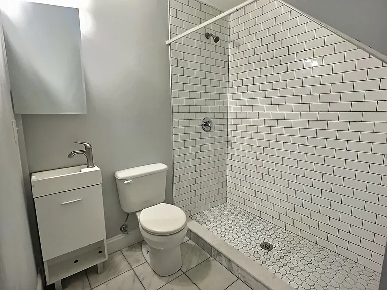 255 Paris St #1 — Photo 2