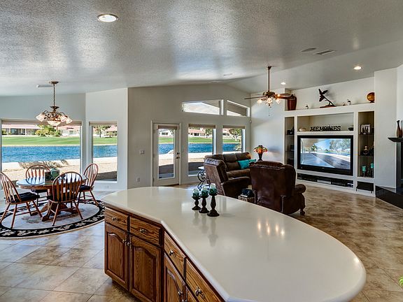 4th image of 64381 Diegel Ct