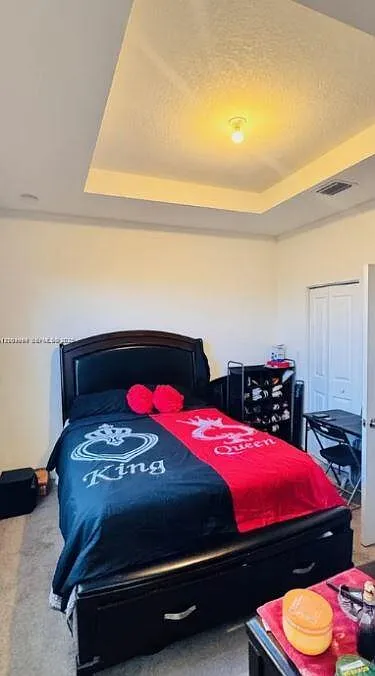 3 bed, 3.0 bath, 1320 sqft, $3,250 — Photo 3