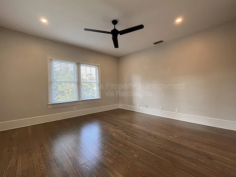 1509 E Jefferson St #X — Photo 39