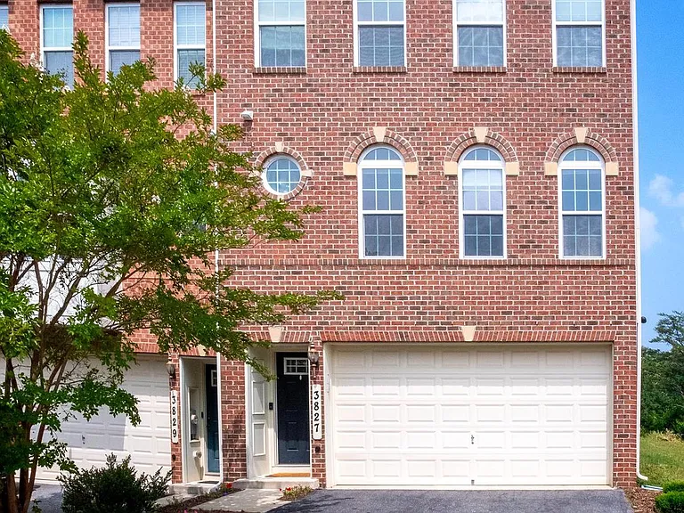 3827 Cullingworth Rd — Photo 1