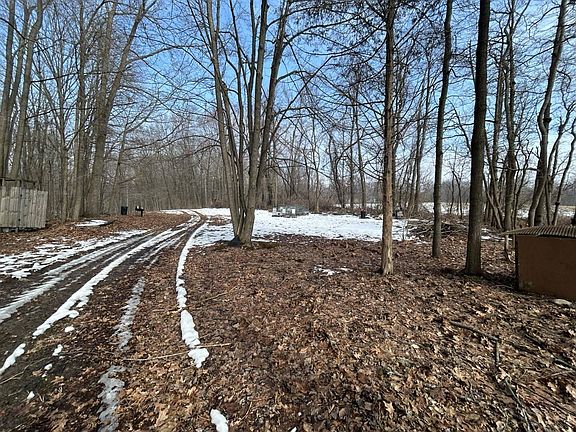 4th image of 5018 S Rumsey Rd