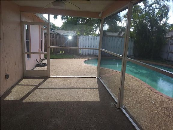 5th image of 11130 NW 26th St #11130