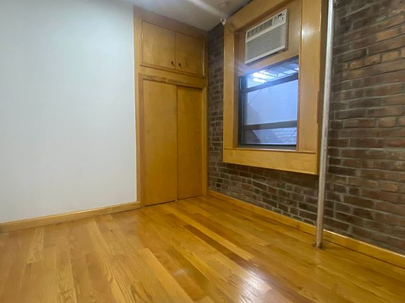 3rd image of 203 Mott St APT 2