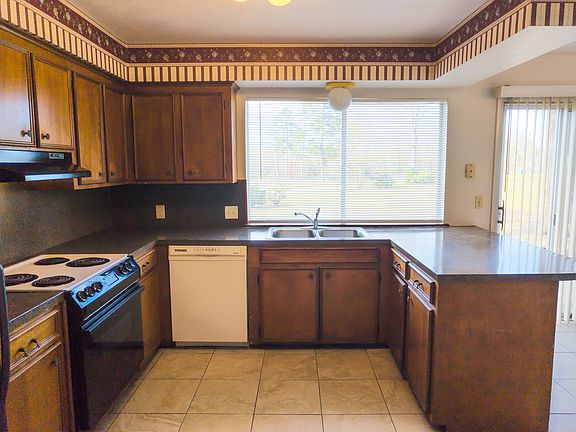 3rd image of 383 County Road 5025