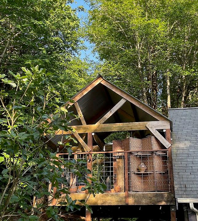 2nd image of 11721 Olalla Valley Rd SE