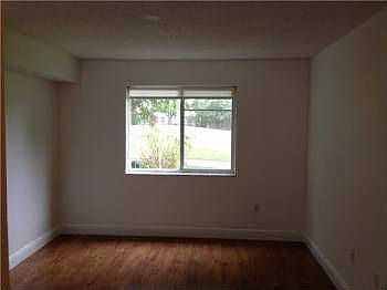 5th image of 10010 NW 44th Ter APT 104
