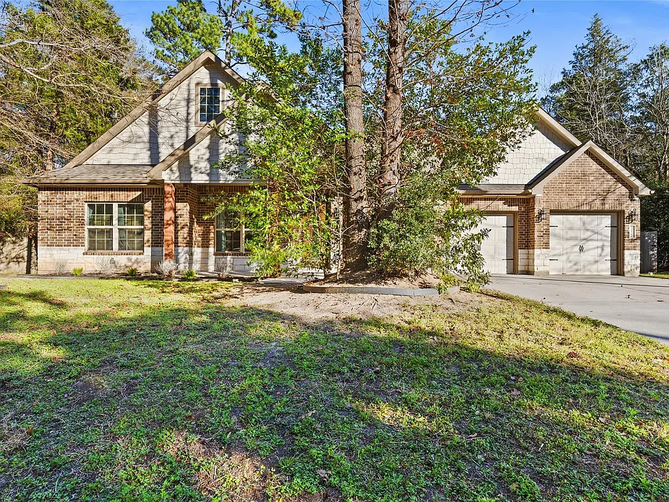 12140 Goliad Ln