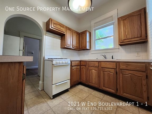 5th image of 1021 W End Blvd #1