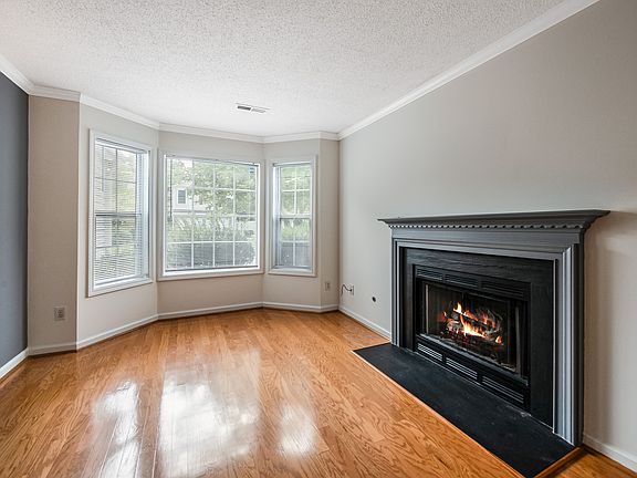 4th image of 9039 Shallcross Way
