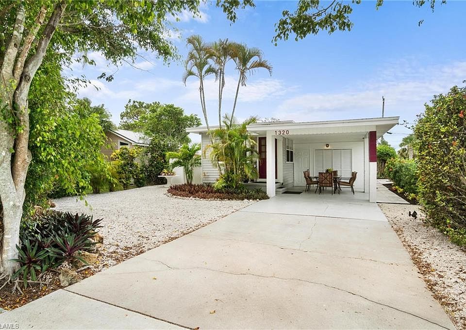 1320 Ridge St, Naples, FL 34103 Zillow