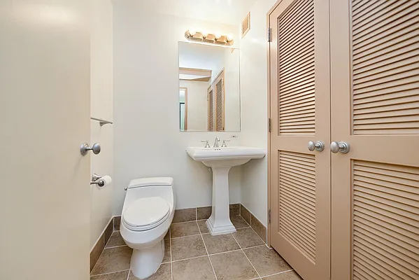 Sold by Keller Williams NYC | media 16