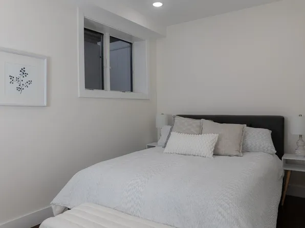 39 Boyd Avenue image 14 of 29