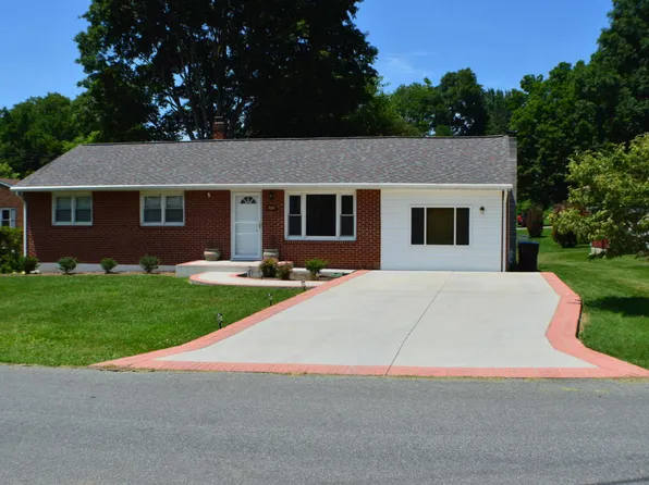 736 Hugh Ave, Roanoke, VA 24019