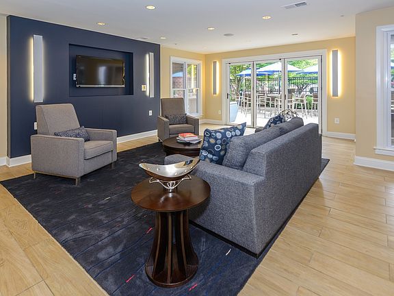 3rd image of 9711 Skyhill Way APT 401