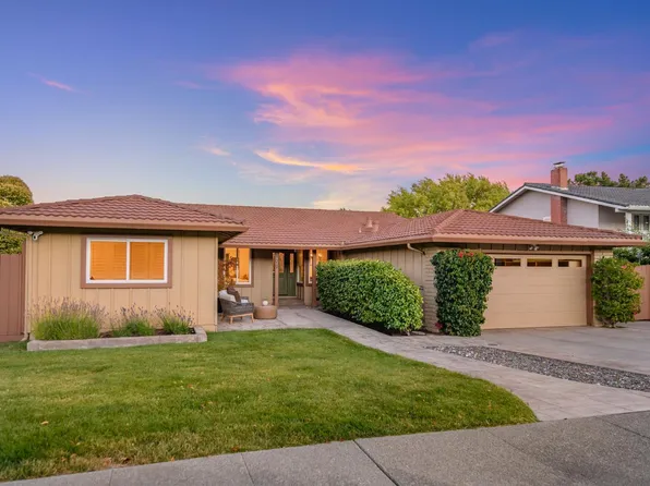 120 Twelveoak Hill Drive, San Rafael, CA 94903