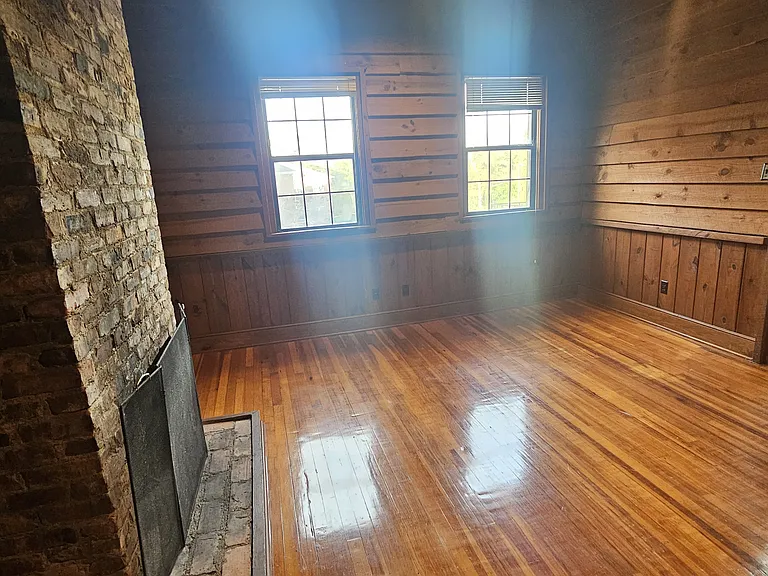 815 S Milledge Ave #1 — Photo 4