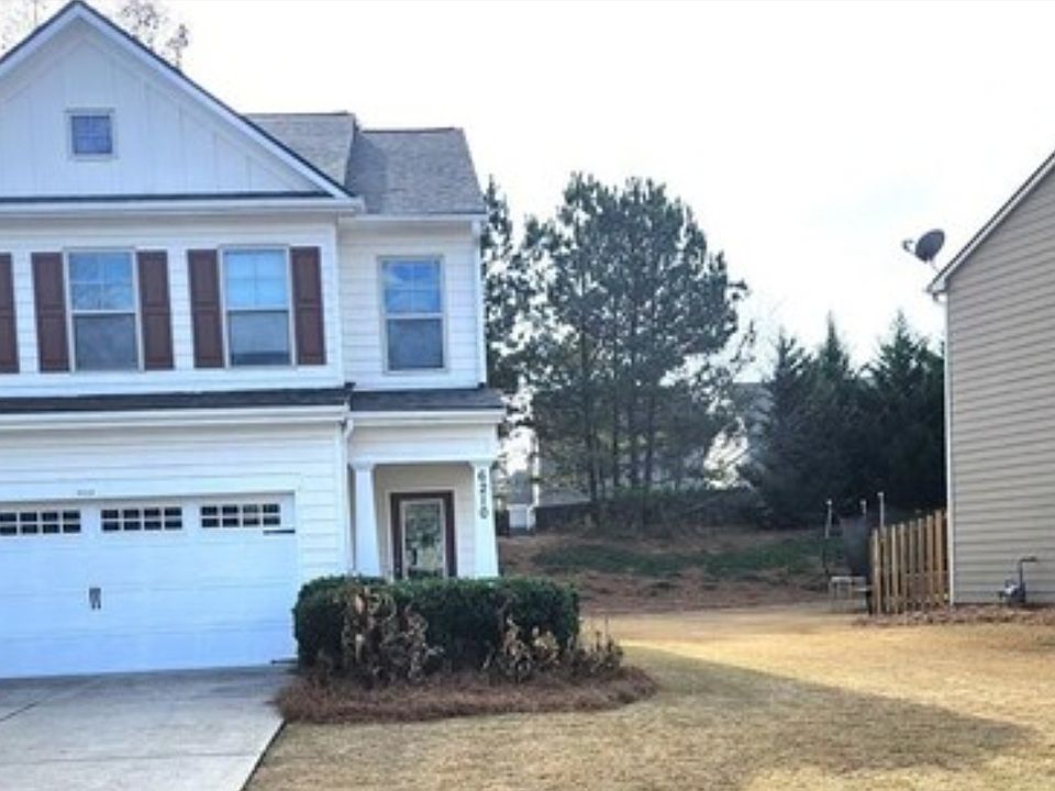 front view with side yard