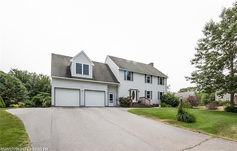 1st image of 2 Brook Dr