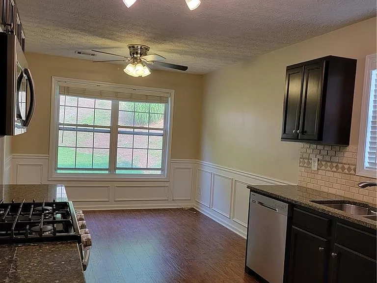 5219 Leecroft Dr — Photo 18