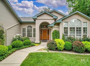 3920 N Samson Pl, Boise, ID 83704