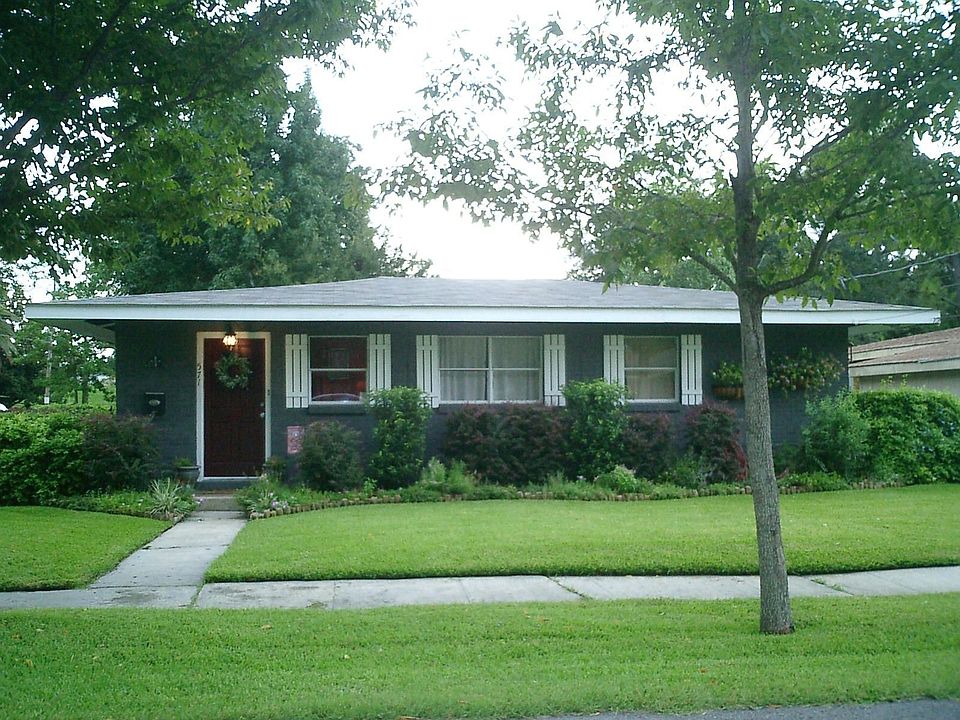 Corner Lot