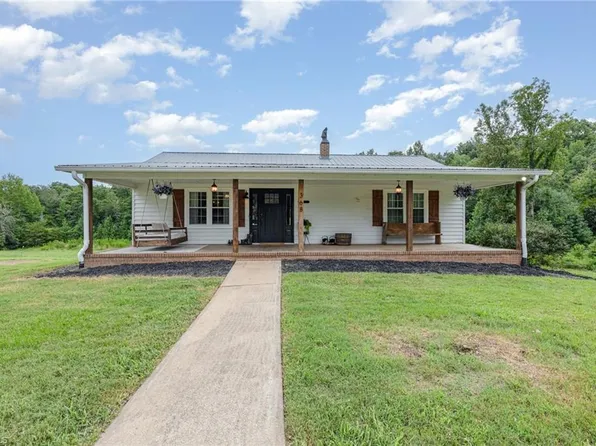 368 Manuel Rd, Mayodan, NC 27027