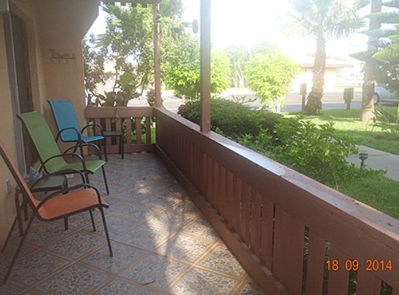3rd image of 6608 Padre Blvd