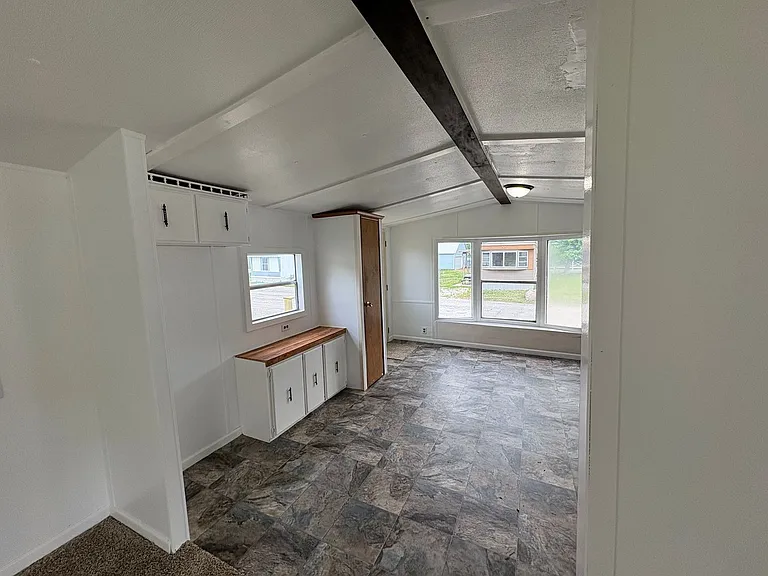 1330 W Williams St — Photo 9