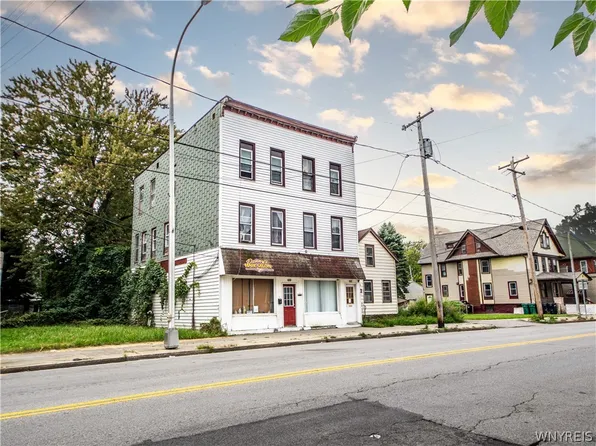 615-617 Pine Ave, Niagara Falls, NY 14301