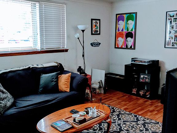3rd image of 1765 Carroll Ave APT 2