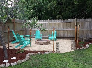 19 Henzie St, Warwick, RI 02889