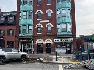 25-31 Maverick Sq #5, Boston, MA 02128