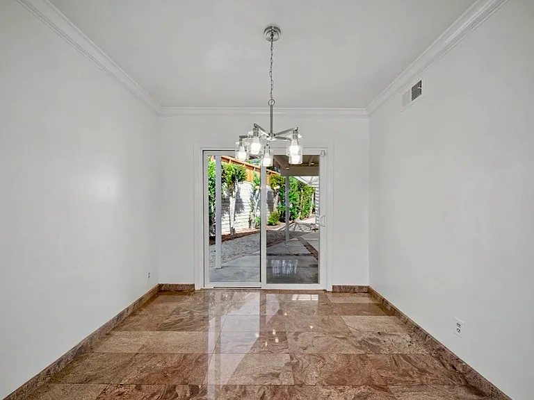 22525 Flamingo St — Photo 10